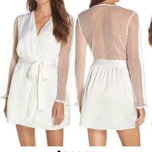 White bridal robe Flora Nikrooz Showstopper